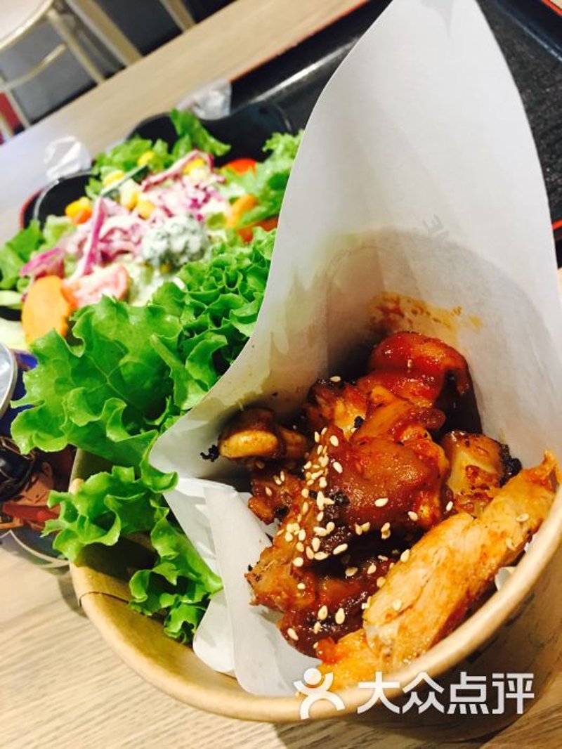餐饮服务